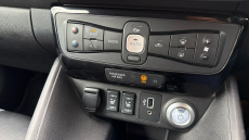 Nissan LEAF 160kW e+ Tekna 62kWh 5dr Auto Electric Hatchback